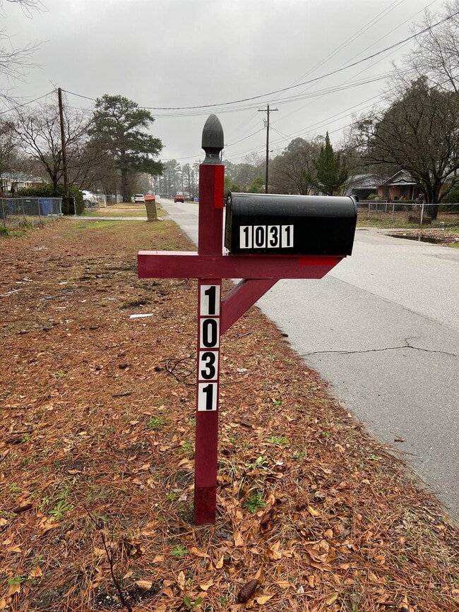 1031 Revere St in Fayetteville, NC - Building Photo - Building Photo