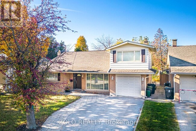 property at 82 Riverhead Dr