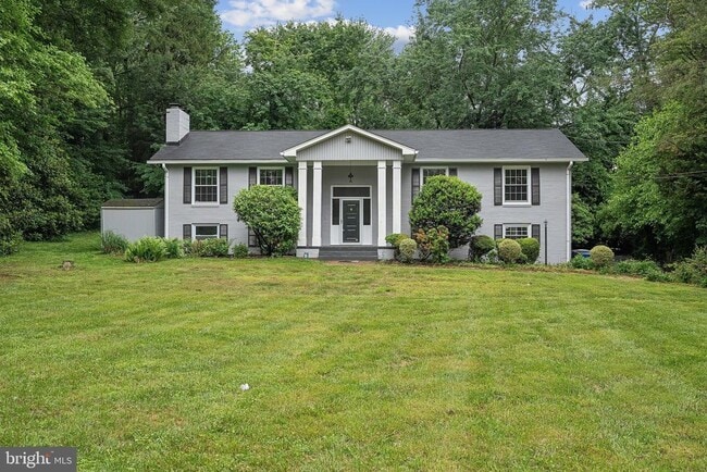 property at 9239 Vernon Dr