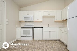 546 Forest Hill Dr in Stockbridge, GA - Building Photo - Building Photo