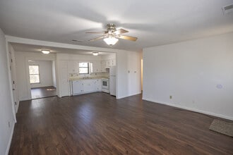 3112 Rademan Ln in Jefferson City, MO - Building Photo - Building Photo