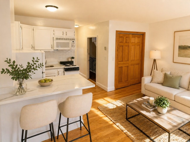 property at 92 W Cedar St