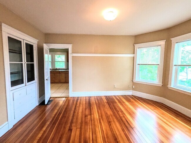 1086 River St in Boston, MA - Building Photo - Building Photo