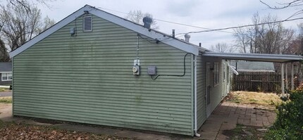 9877 Dennis Dr in St. Louis, MO - Building Photo - Building Photo
