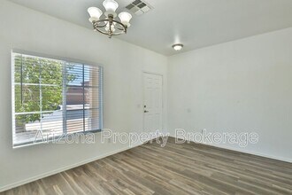 13264 W Ventura St in Surprise, AZ - Building Photo - Building Photo