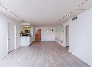 4295 Via Arbolada Via in Los Angeles, CA - Building Photo - Building Photo