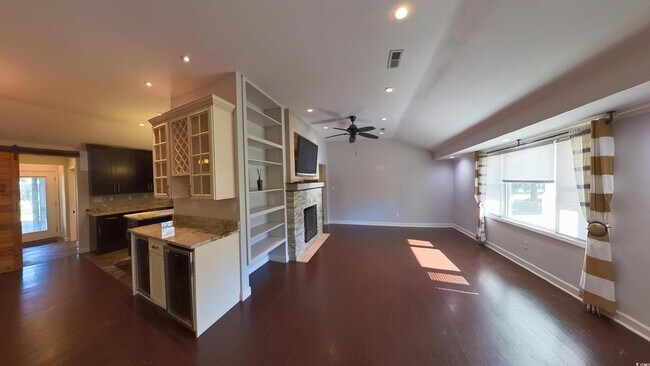 710 Yucca Ave in Myrtle Beach, SC - Building Photo - Building Photo