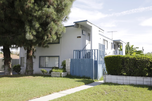 12912 Louise St in Garden Grove, CA - Foto de edificio - Building Photo