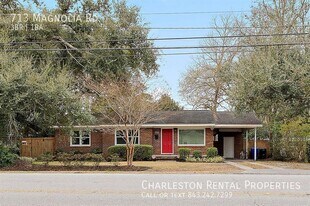 713 Magnolia Rd in Charleston, SC - Building Photo