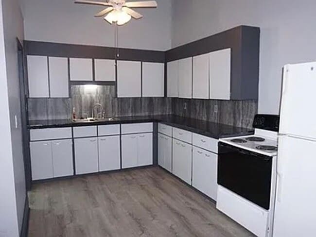 property at 317 S Clinton Ave