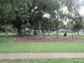 4300 Santa Villa Dr in Pace, FL - Building Photo - Building Photo