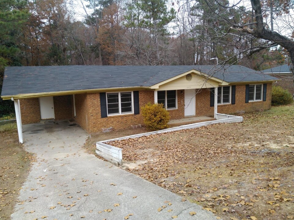 4435 Ruby Rd in Fayetteville, NC - Building Photo