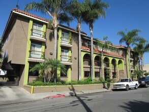 CORDARY 3 in Hawthorne, CA - Building Photo - Building Photo
