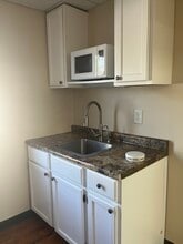 311 N 3rd Ave, Unit Two bedroom available in Wausau, WI - Foto de edificio - Building Photo