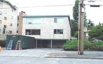 Paradise Apartments in Seattle, WA - Building Photo - Building Photo