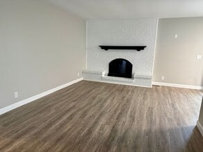 315 Whispering Pines in Springboro, OH - Building Photo - Building Photo