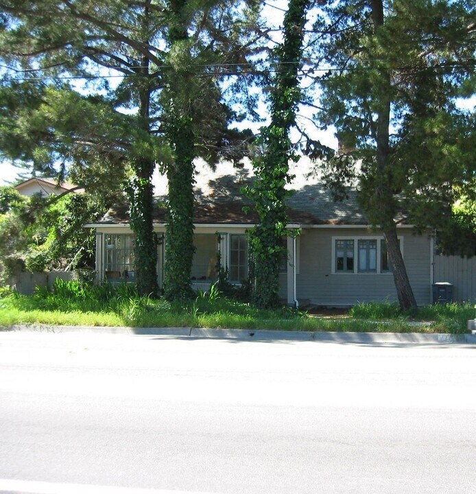 1411 Johnson Ave in San Luis Obispo, CA - Building Photo