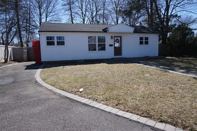 property at 4 Willow St