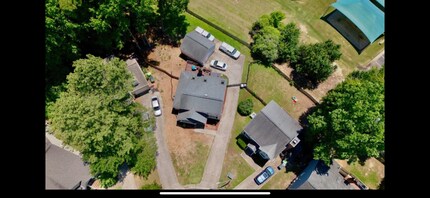 4512 Emmit Dr in Raleigh, NC - Building Photo - Building Photo