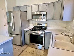 1161 W Lark Dr in Chandler, AZ - Building Photo - Building Photo