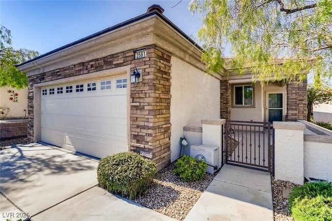 2581 Palentina St in Henderson, NV - Building Photo - Building Photo