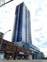 60 Frederick St in Kitchener, ON - Building Photo