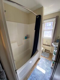 250 Lincoln Ave, Unit #4 photo'