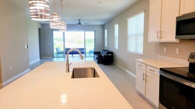 917 Heirloom Dr in Haines City, FL - Building Photo - Building Photo