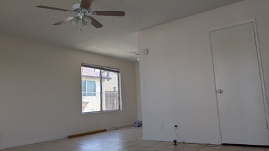 3817 K St in Bakersfield, CA - Building Photo - Building Photo