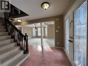 4740 Wembley Ct in Windsor, ON - Building Photo - Building Photo