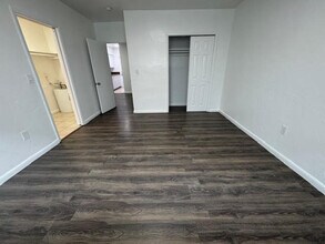 7720 Abbott Ave in Miami Beach, FL - Building Photo - Building Photo