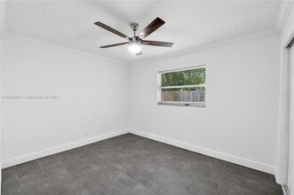 1309 NE 23rd St in Wilton Manors, FL - Building Photo - Building Photo