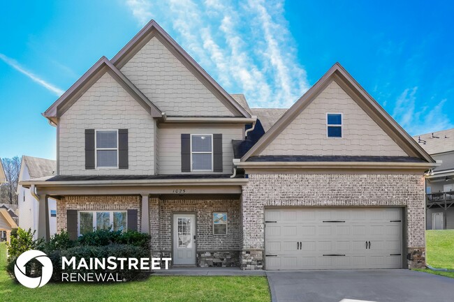 property at 1025 Overlook Walk Way