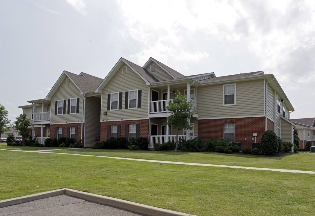 Mid-America Student Housing in Cordova, TN - Building Photo