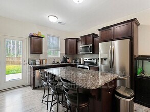 239 Dunlin Dr in Summerville, SC - Building Photo - Building Photo