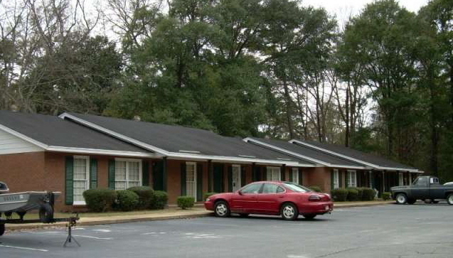 2024 Oglethorpe Ave in Albany, GA - Building Photo