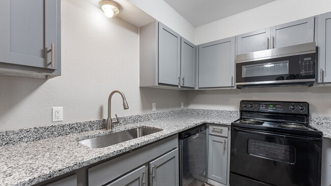 The Avenue in Fayetteville, AR - Foto de edificio - Building Photo