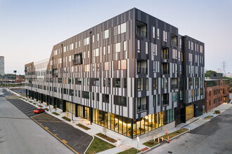 Steelcote Square in St. Louis, MO - Foto de edificio - Building Photo