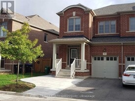 16 Lady Evelyn Cres in Brampton, ON - Building Photo