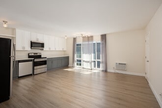 1821 5th St. in Long Beach, CA - Foto de edificio - Interior Photo