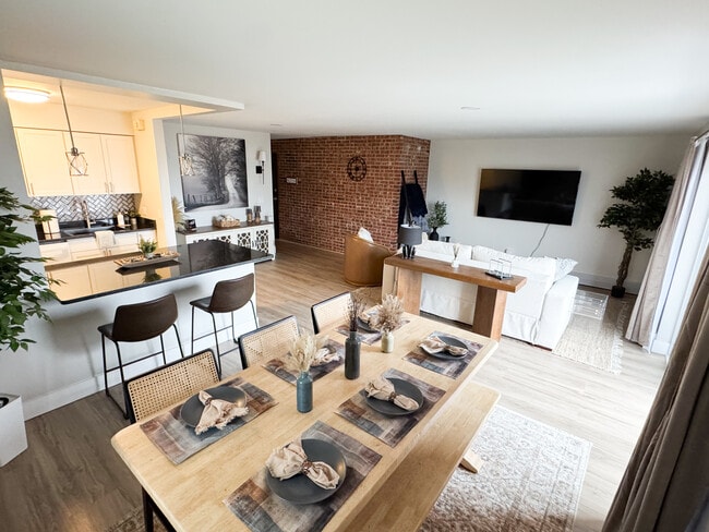 Monastery Apartments in Cincinnati, OH - Foto de edificio - Building Photo