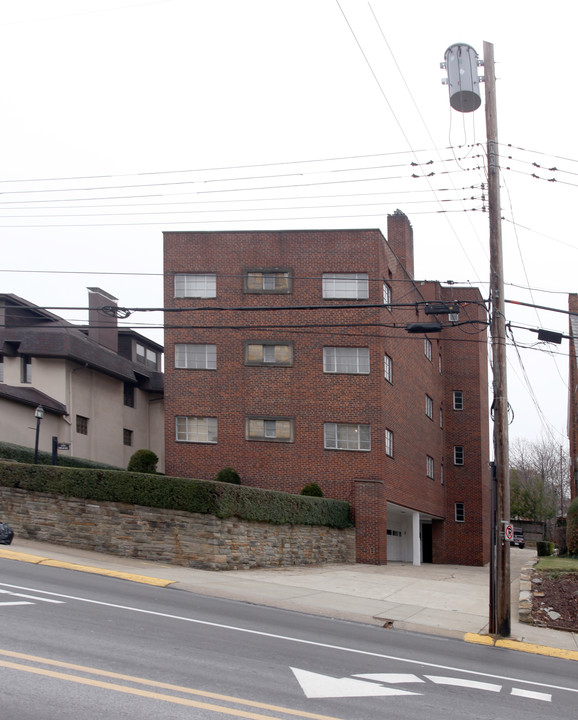 Lincoln Apartments in Pittsburgh, PA - Foto de edificio