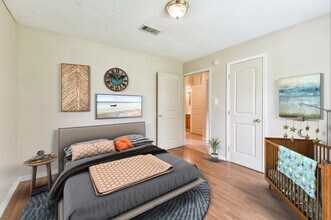 1885 E Lucas Dr in Beaumont, TX - Building Photo - Building Photo