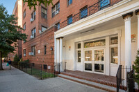 Birchwood House in Flushing, NY - Building Photo - Building Photo