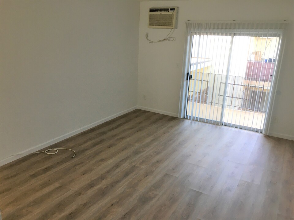 5640 Fair Ave, Unit 5 in North Hollywood, CA - Building Photo