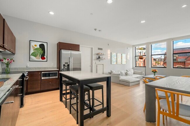 property at 285 Columbus Ave