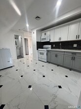 417 Poplar St in New Haven, CT - Building Photo - Building Photo