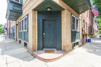 2061 Kater St in Philadelphia, PA - Building Photo - Building Photo