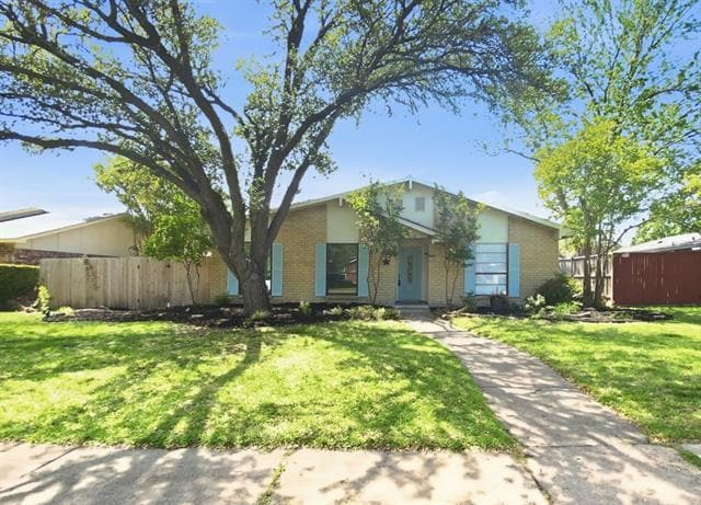 property at 1612 Shreveport Trail