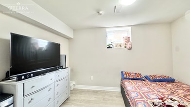 31 Forfar Av in Kitchener, ON - Building Photo - Building Photo